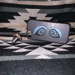 Coach IPhone 6s case w/magnet